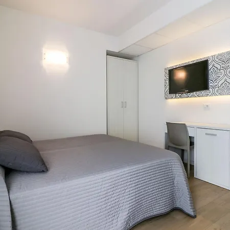 Jesulum Szálloda 3*